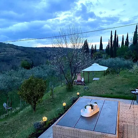 Villa Casa Monte Calvo *
